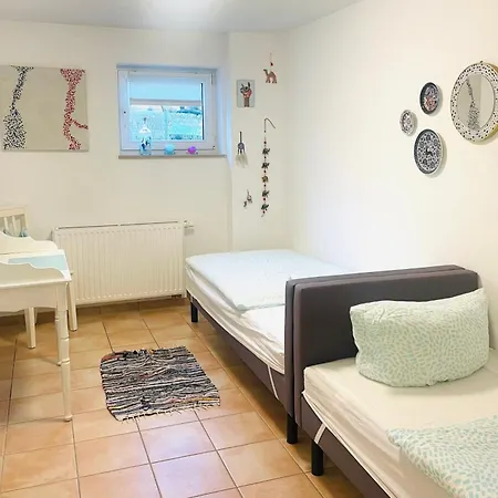 Sildemow - 3 Mit Garten Und Parkplatz * Papendorf (Rostock)