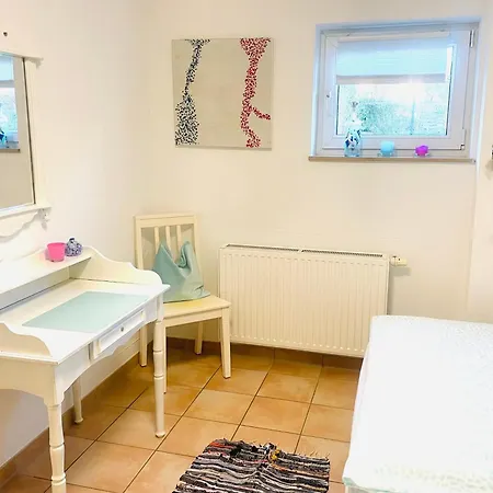 Sildemow - 3 Mit Garten Und Parkplatz Lejlighed *